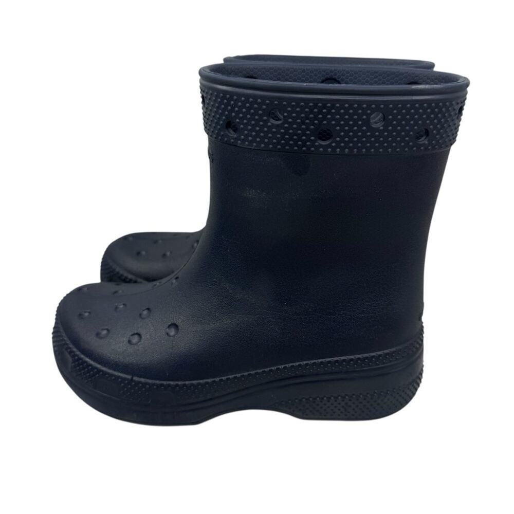 CROCS Classic Unisex Rain Outdoor Rubber Ankle Boots Navy Blue Kids Sz J2 - Picture 3 of 14